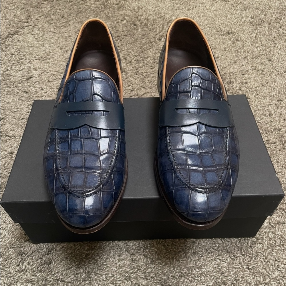 Blue Crocodile Texture Penny Loafers